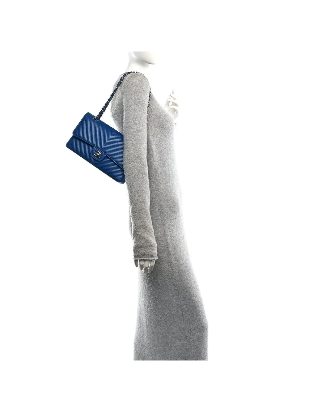 Chanel Caviar Chevron Quilted Medium #343477C70B